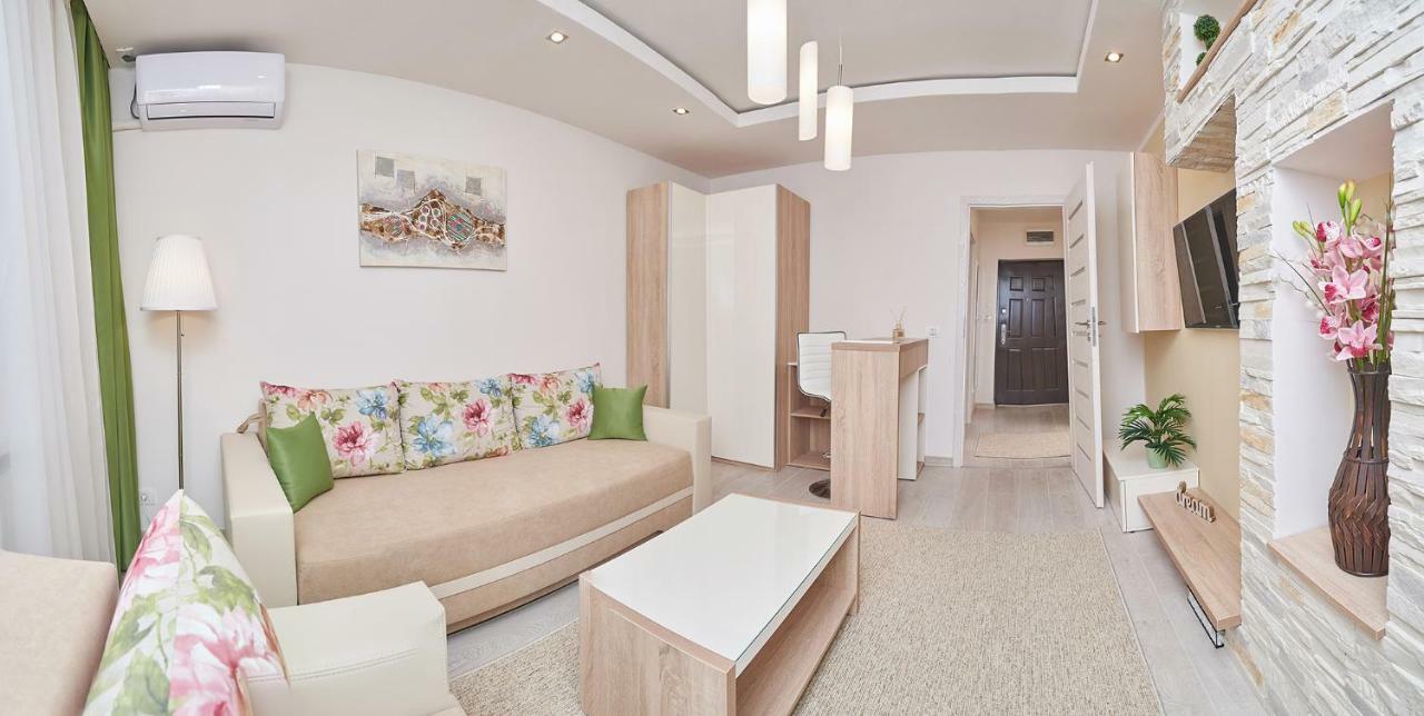 Exotic Rami'S Apartments Тімішоара Екстер'єр фото