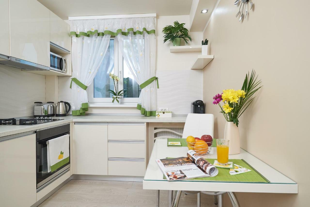 Exotic Rami'S Apartments Тімішоара Екстер'єр фото